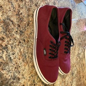 Burgundy Low-top classics